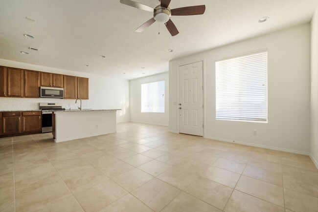 Building Photo - Brand New Pulte Townhome Available Now!!!