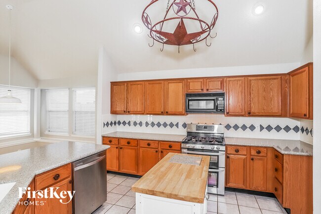 Foto del edificio - 14918 Spring Walk Ln
