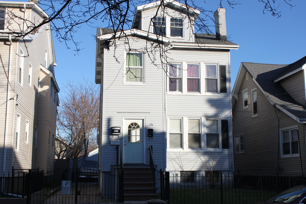 26 Schuyler Ave, Newark, NJ 07112 Apartments Newark, NJ