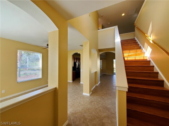 Building Photo - 8070 Silver Birch Way