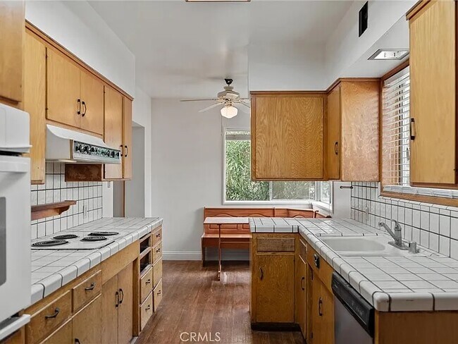 Foto del edificio - 403 Ash St