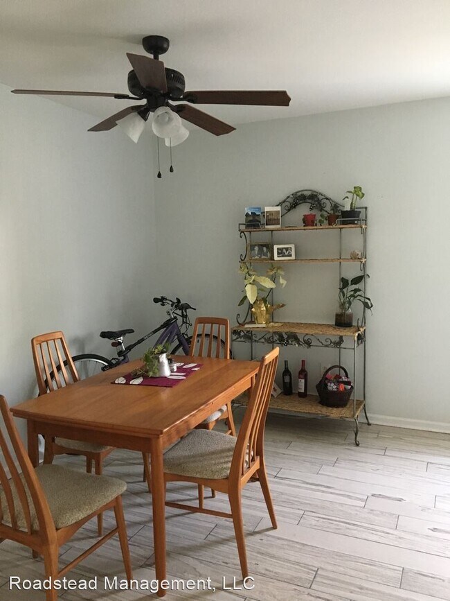 Building Photo - 3 br, 2.5 bath House - 799 Harbor Place Dr