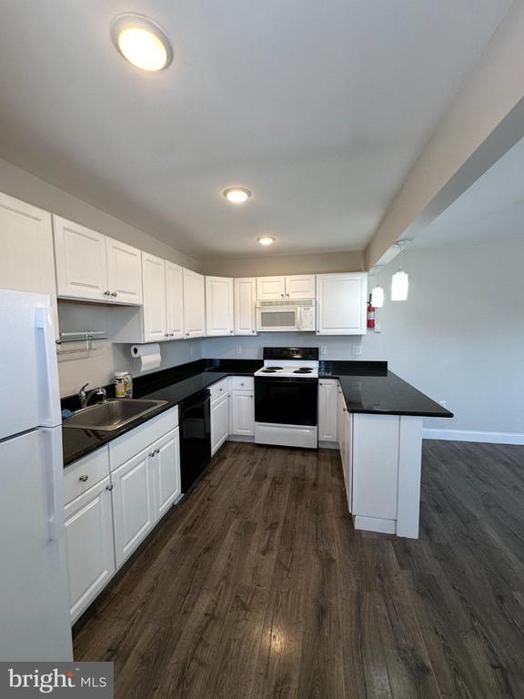 Foto del edificio - 25 W 5th Ave