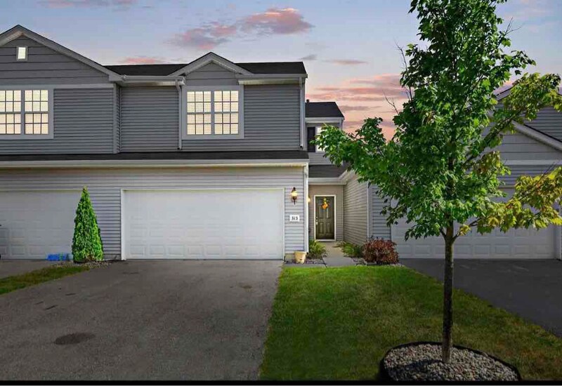 Primary Photo - 313 Sweetbriar Ct