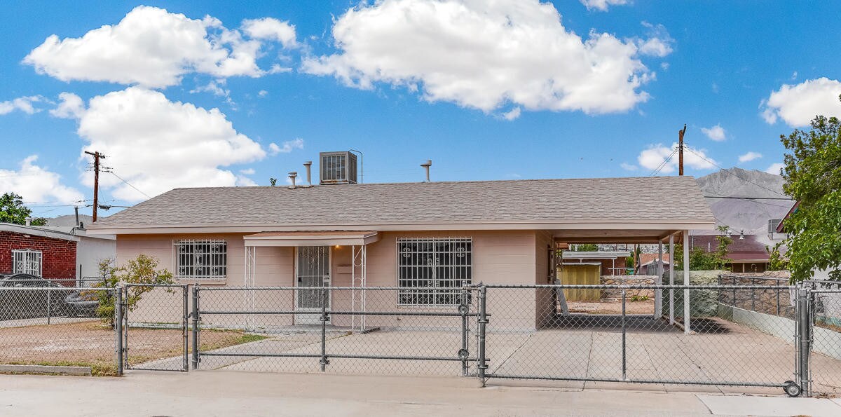 Foto principal - 8311 Mt Everest Dr