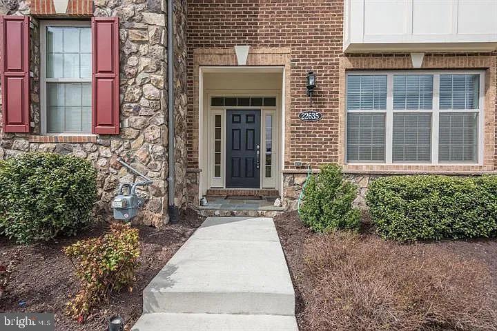 Foto principal - 22635 Norwalk Square
