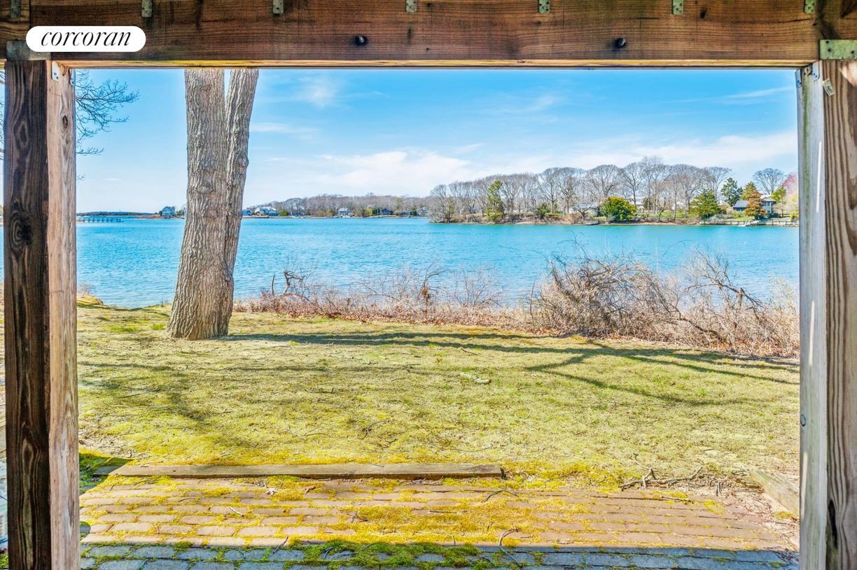 Foto principal - 43 Bluff Point Rd