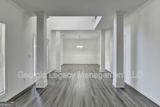 Foto del edificio - 2402 Merrion Park Ct