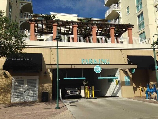 Foto del edificio - 7280 SW 90th St