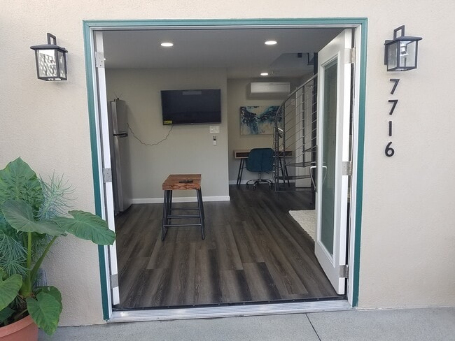 Wood Fllors - 750 N Genesee Ave