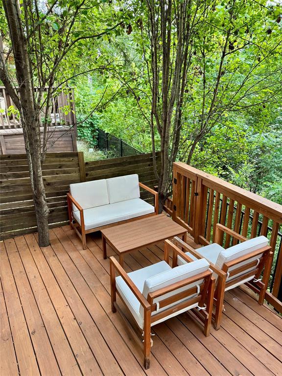 Foto del edificio - 4612 Windy Brook Dr