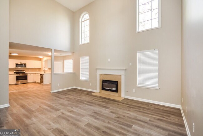 Foto del edificio - 5621 Winchester Pl