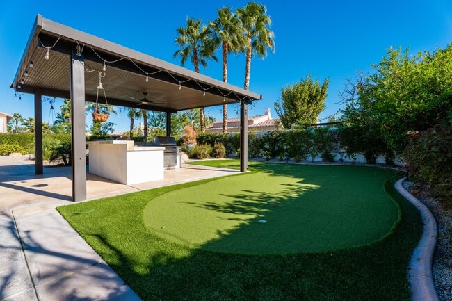 Foto del edificio - 54280 Affirmed Ct