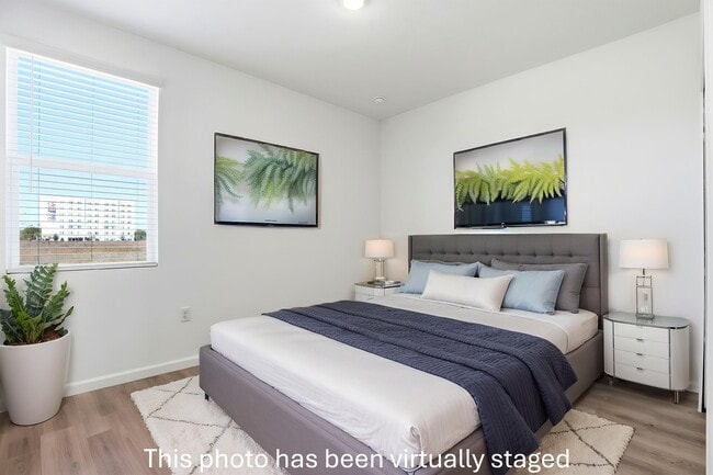 Building Photo - Venture Apartments