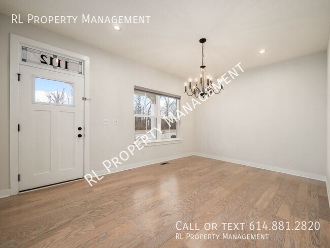 Foto del edificio - *WAIVED APPLICATION FEE WITH APPROVED APPL...