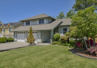 Building Photo - 10910 SE 220th Pl