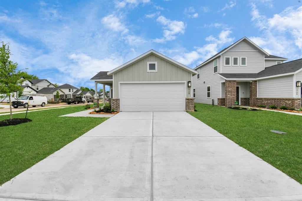Primary Photo - 1728 Greendale Dr