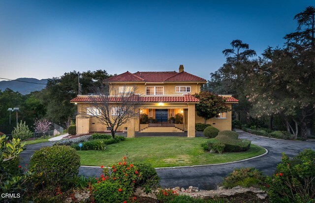 Foto del edificio - 832 Highland Dr