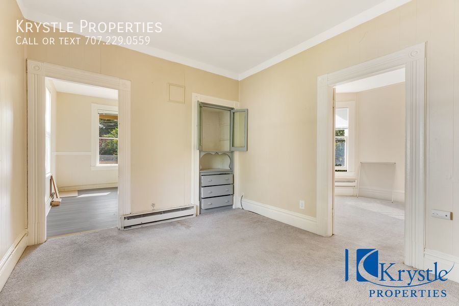 Primary Photo - Holiday special! 2 weeks free rent!