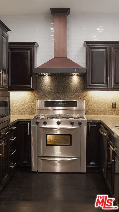 Building Photo - 3750 Santa Rosalia Dr