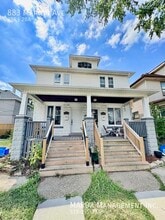 Building Photo - 883 Marion Ave