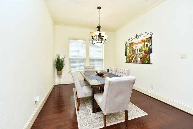 Foto del edificio - 13117 Stoneleigh Terrace Dr
