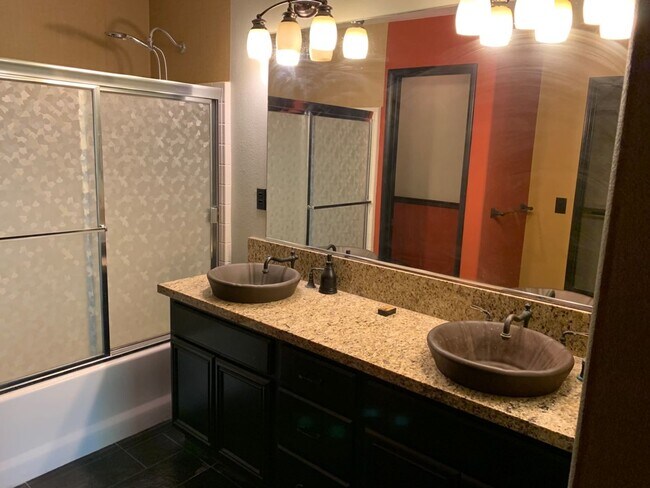 Foto del edificio - Furnished Studio in Harveston Community for Rent