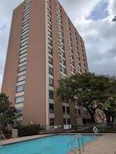 Building Photo - 7520 Hornwood Dr