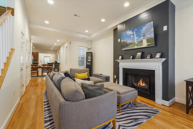 Foto del edificio - 229 8th St NE