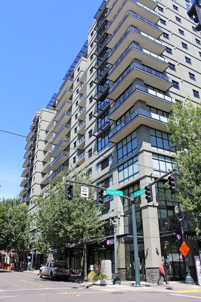 Foto del edificio - 1025 NW Couch St