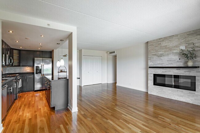 Foto del edificio - 21 Kristin Spacious 3 Bedroom 2 Bath!