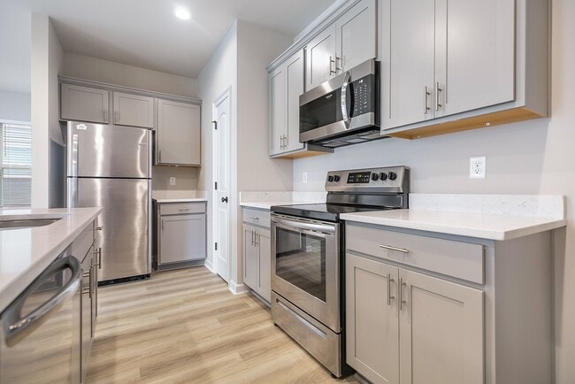 Building Photo - 5615 Stuga Dr