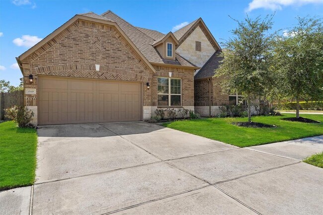 Building Photo - 5119 Preserve Park Dr