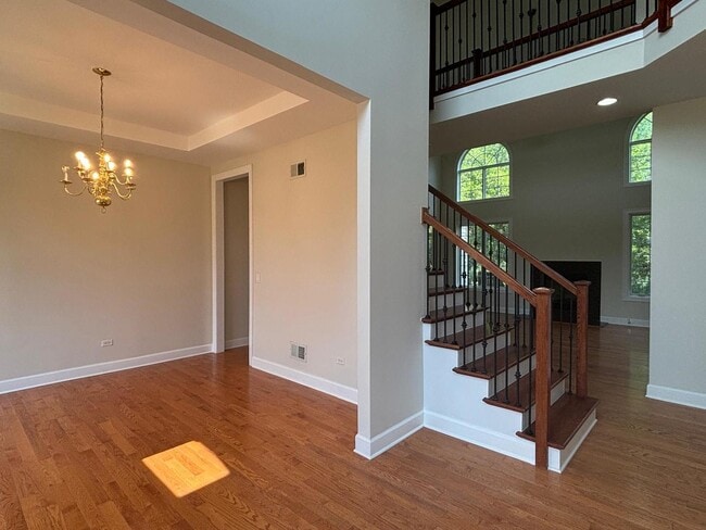 Building Photo - 8420 Redtail Dr