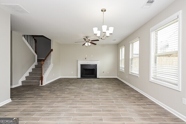 Foto del edificio - 7815 Bell Tower Ln