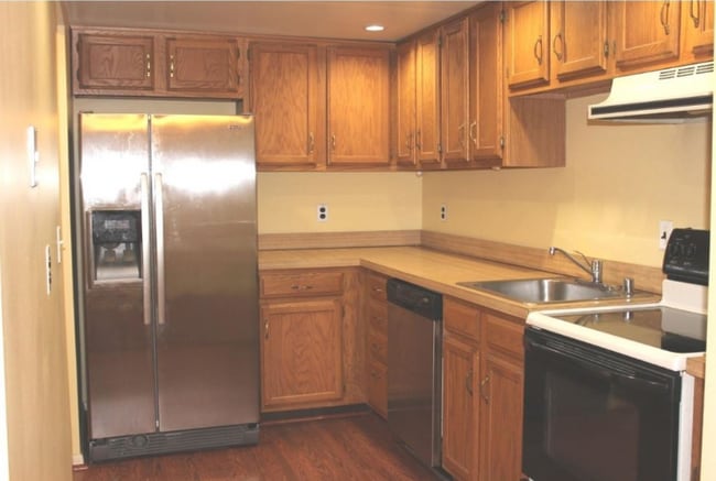 Photo - 4 Bavarian Ln Townhome