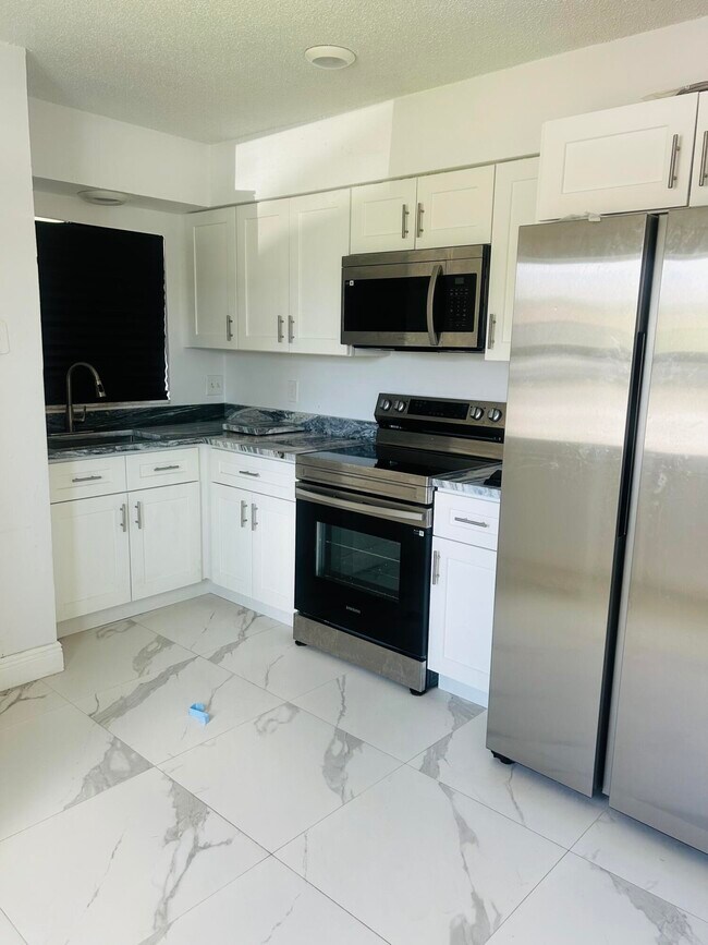 Foto del edificio - 1471 NW 20th St