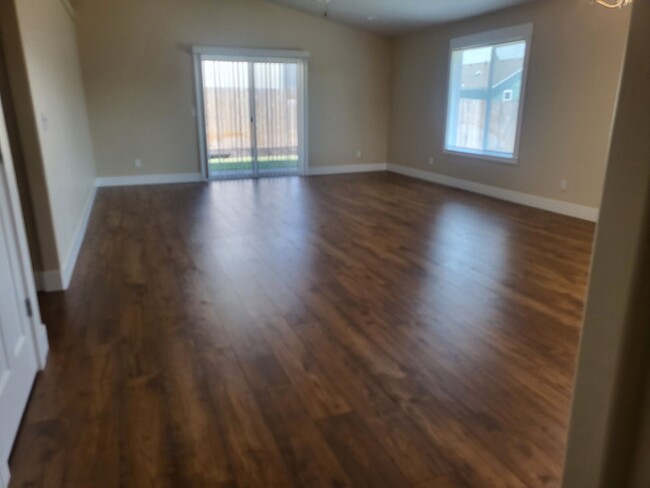 Building Photo - 3 bed 2 bath Single Family Home for Rent i...