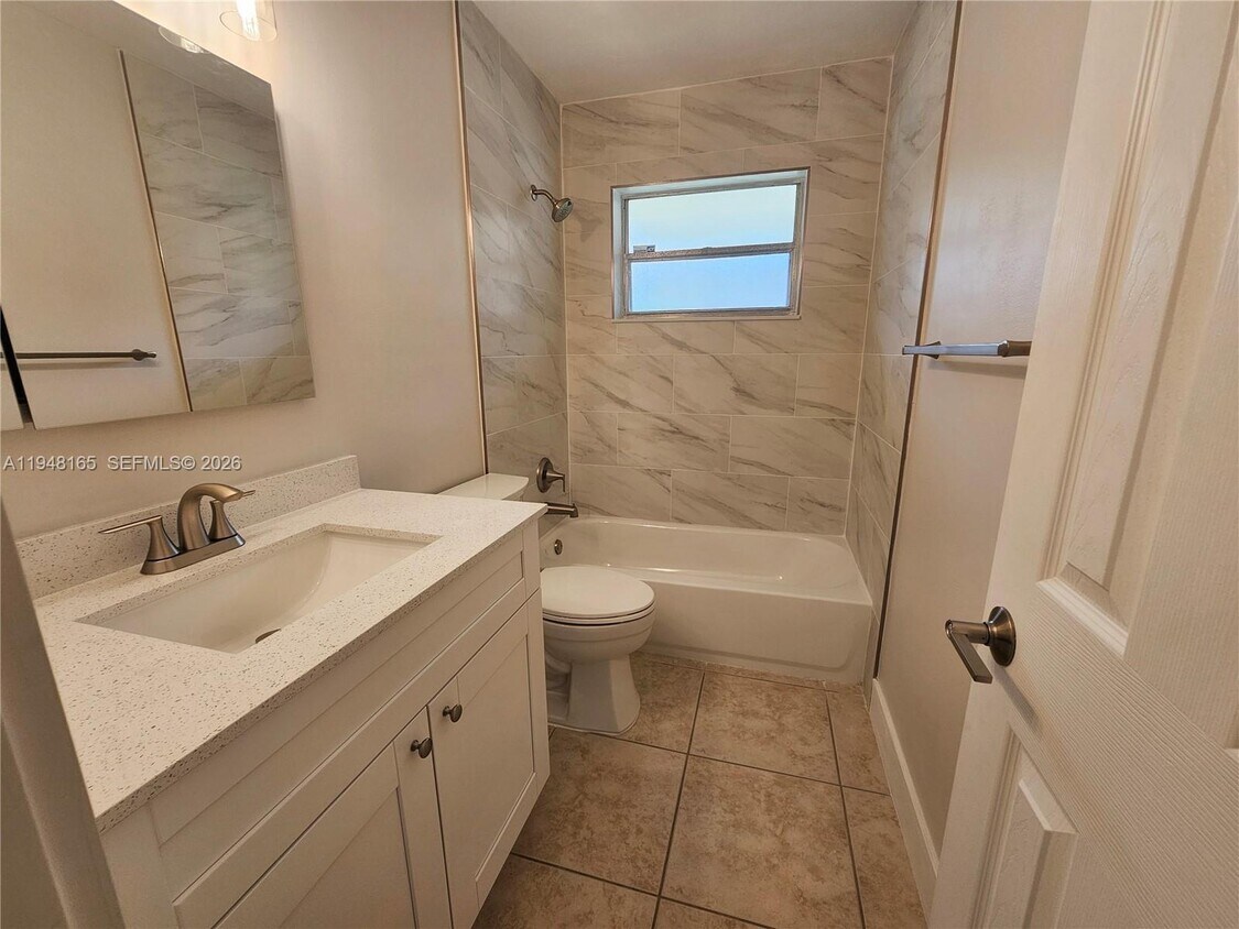 Foto del edificio - 2513 Hayes St