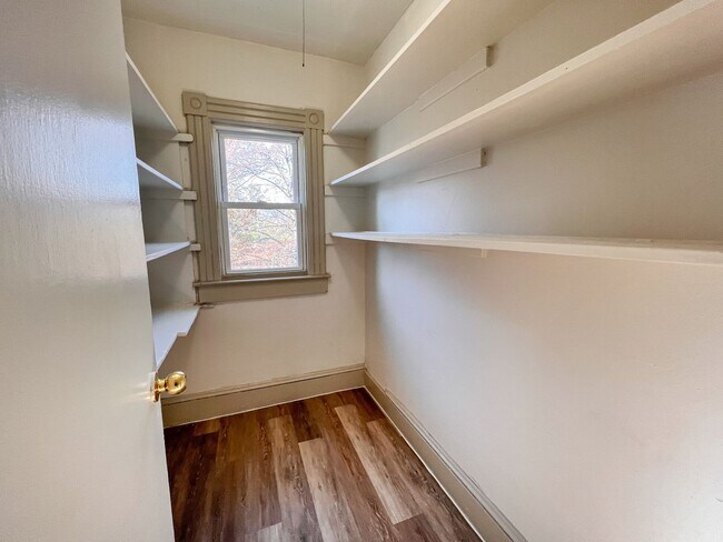 Foto del edificio - 111-115 Lincoln St / Owen Properties, LLC