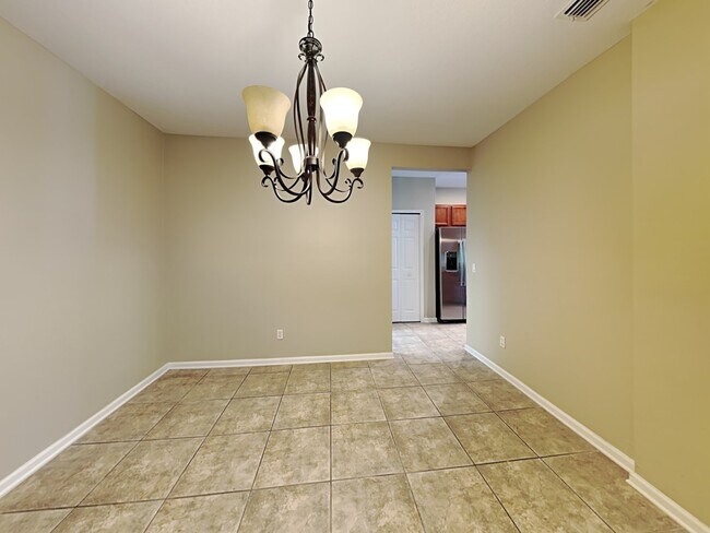 Foto del edificio - 1550 Derby Glen Dr