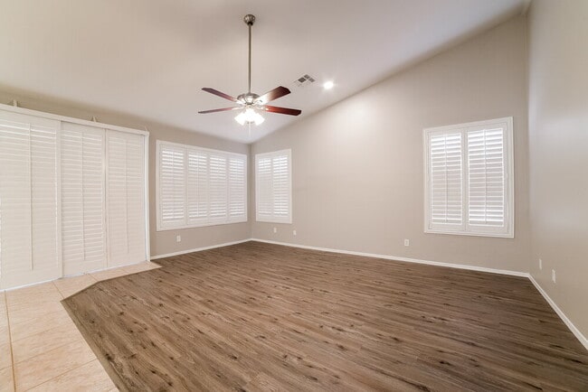 Building Photo - 7064 E Lobo Ave