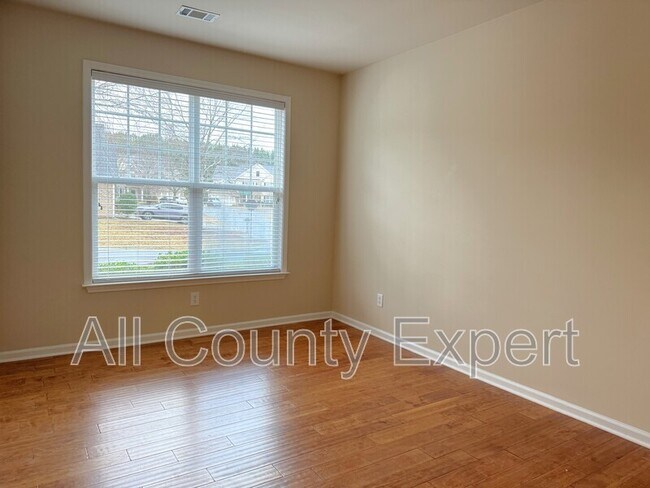 Photo - 5005 Shiloh Crossing Way House