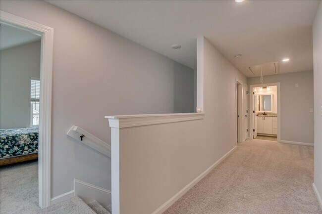 Building Photo - 5360 Copse Dr