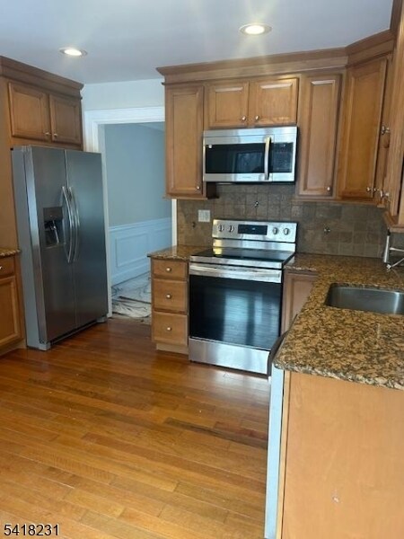 Foto del edificio - 102 Drakestown Rd