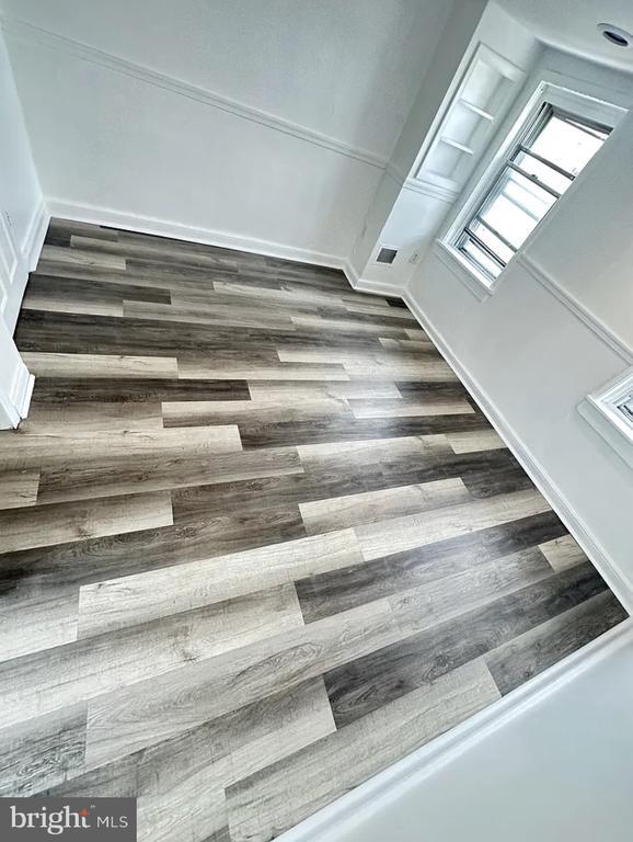 Foto del edificio - 2663 Webb St