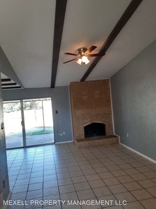 Primary Photo - 4 br, 2 bath House - 2019 Deerfield Dr.
