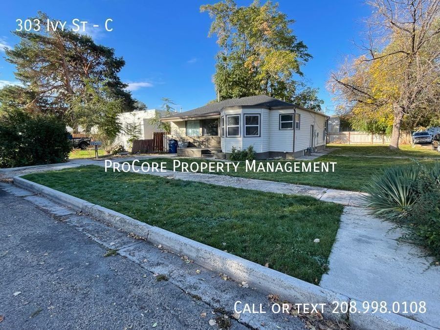 Foto principal - Live it Up in Nampa! Charming 1-Bedroom Ap...