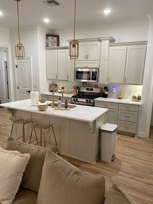 Foto del edificio - 228 Oak Alley Dr