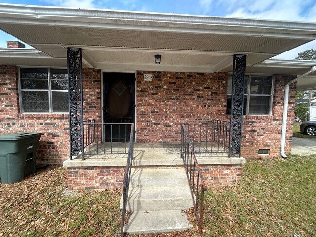 Foto del edificio - 3905 Persimmon St